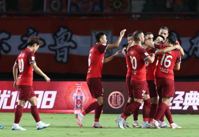 开云体育官网-【中超】贺惯门前垫射 河南队1比0泰山获联赛两连胜