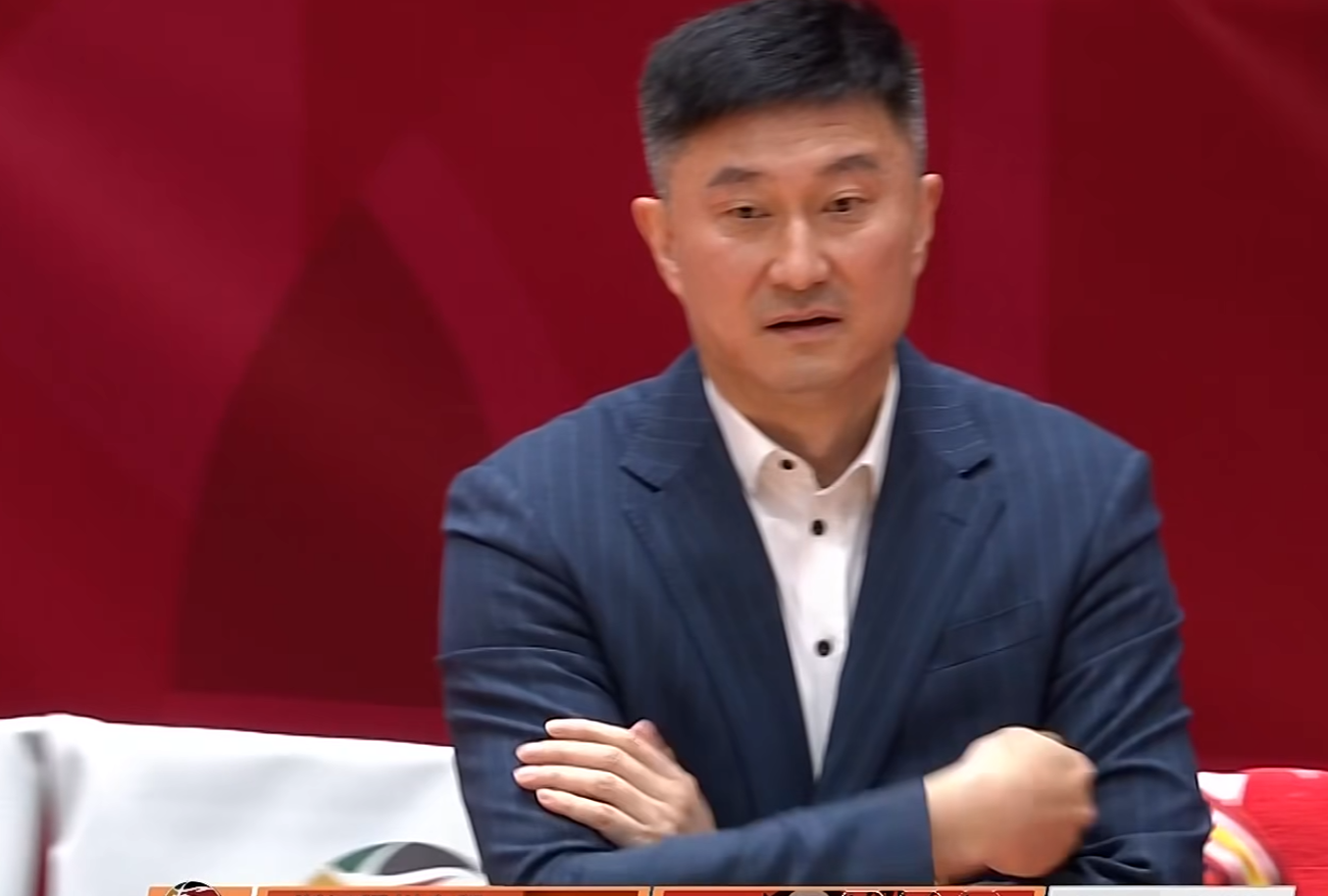 开云体育入口-CBA两大惨案！广东狂输上海40分，前冠军15连败，北控爆冷输江苏