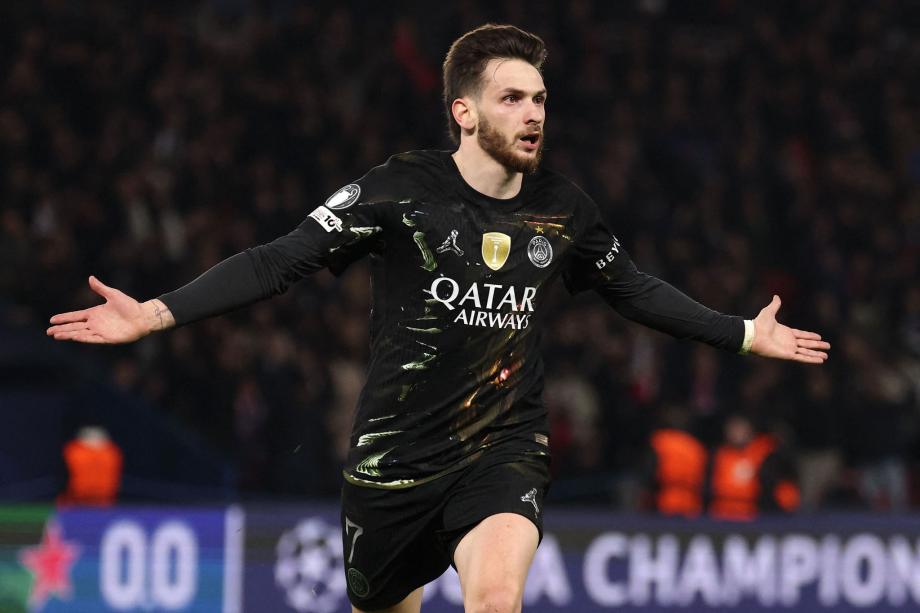 开云体育入口-欧冠-克瓦拉茨赫利亚双响登贝莱建功 巴黎5-2切尔西