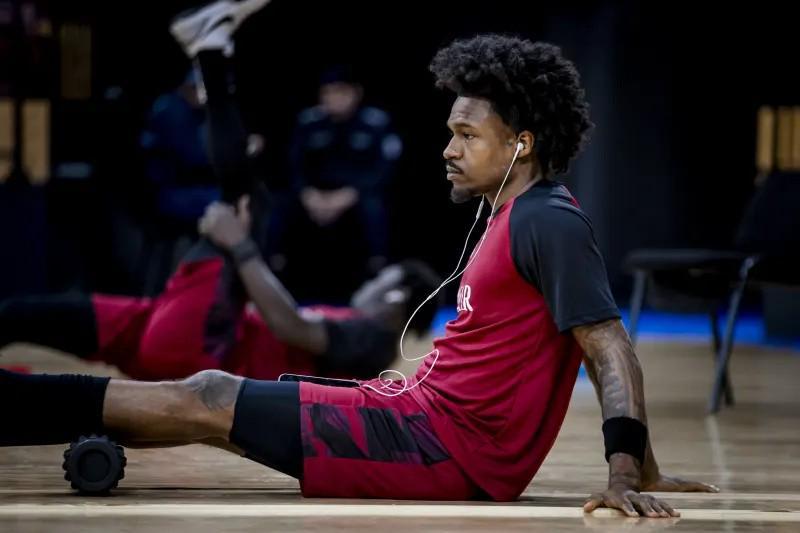 开云体育中国-记者：上海和古德温保持联系，后者正在卡塔尔等待航班恢复