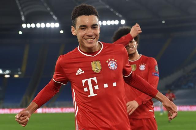 【欧冠】穆夏拉破门 拉齐奥连续犯错 拜仁4比1客胜